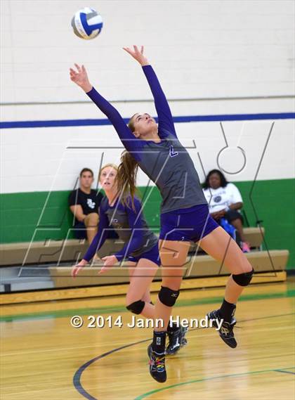 Thumbnail 3 in Lehi vs. Thousand Oaks (Durango Fall Classic) photogallery.