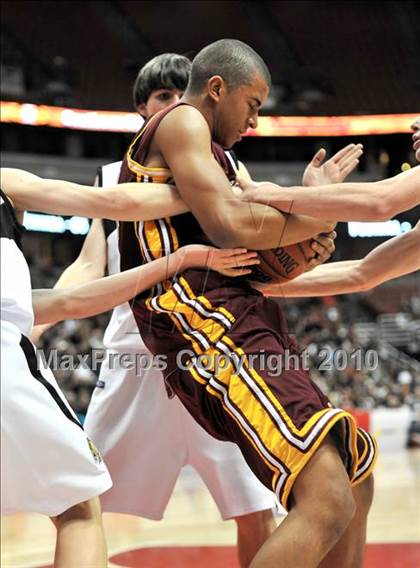 Thumbnail 2 in Ocean View vs. Foothill (CIF SS D3AA Final) photogallery.