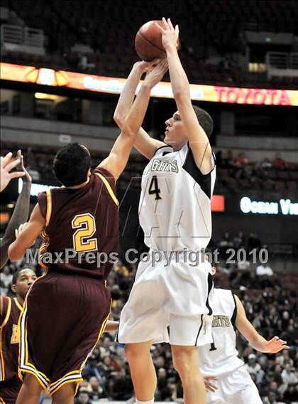 Thumbnail 2 in Ocean View vs. Foothill (CIF SS D3AA Final) photogallery.