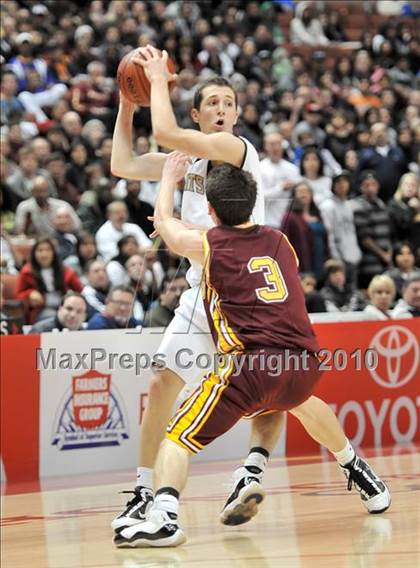 Thumbnail 2 in Ocean View vs. Foothill (CIF SS D3AA Final) photogallery.