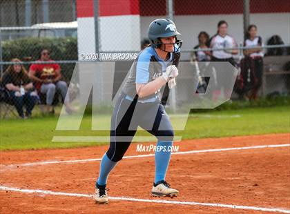 Thumbnail 3 in Jacksonville vs East Duplin photogallery.