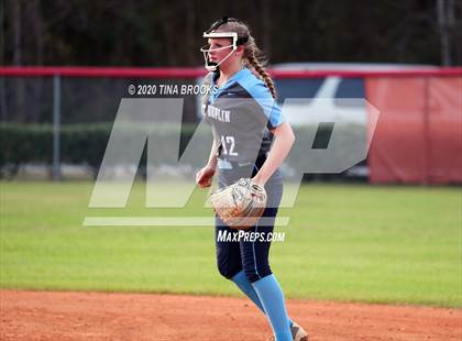 Thumbnail 2 in Jacksonville vs East Duplin photogallery.
