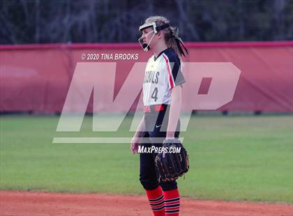 Thumbnail 1 in Jacksonville vs East Duplin photogallery.