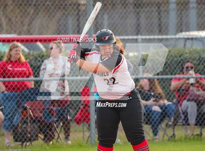 Thumbnail 3 in Jacksonville vs East Duplin photogallery.