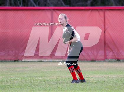 Thumbnail 2 in Jacksonville vs East Duplin photogallery.