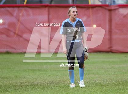 Thumbnail 3 in Jacksonville vs East Duplin photogallery.