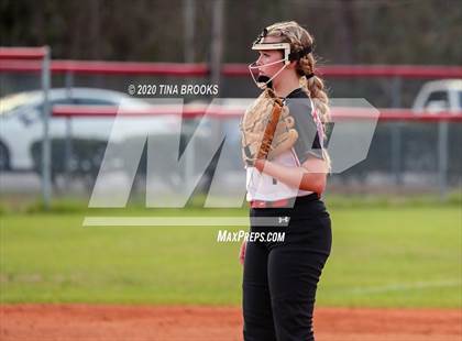 Thumbnail 3 in Jacksonville vs East Duplin photogallery.