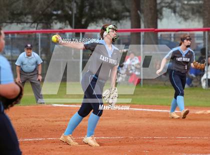Thumbnail 1 in Jacksonville vs East Duplin photogallery.