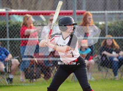Thumbnail 1 in Jacksonville vs East Duplin photogallery.