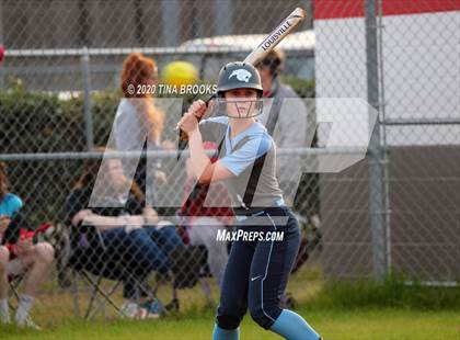 Thumbnail 2 in Jacksonville vs East Duplin photogallery.