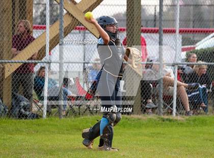 Thumbnail 1 in Jacksonville vs East Duplin photogallery.