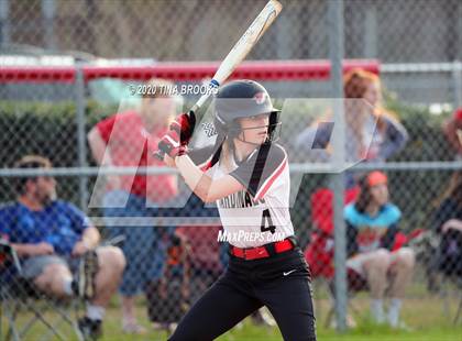 Thumbnail 1 in Jacksonville vs East Duplin photogallery.