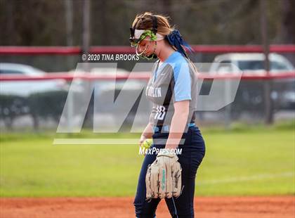 Thumbnail 3 in Jacksonville vs East Duplin photogallery.