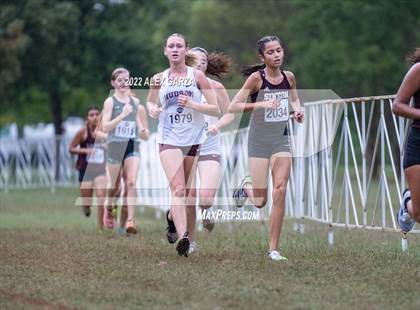 Thumbnail 2 in UIL Cross Country 4A Final 3200M photogallery.