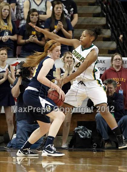 Thumbnail 3 in Kennedy vs. Oak Ridge (CIF SJS D1 Final) photogallery.