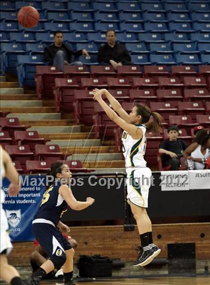 Thumbnail 2 in Kennedy vs. Oak Ridge (CIF SJS D1 Final) photogallery.