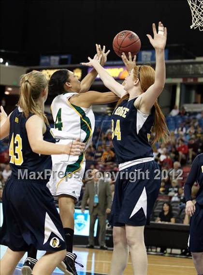 Thumbnail 1 in Kennedy vs. Oak Ridge (CIF SJS D1 Final) photogallery.