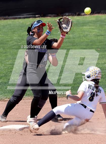 Thumbnail 3 in Alhambra vs. San Leandro (CIF NCS D3 Final) photogallery.