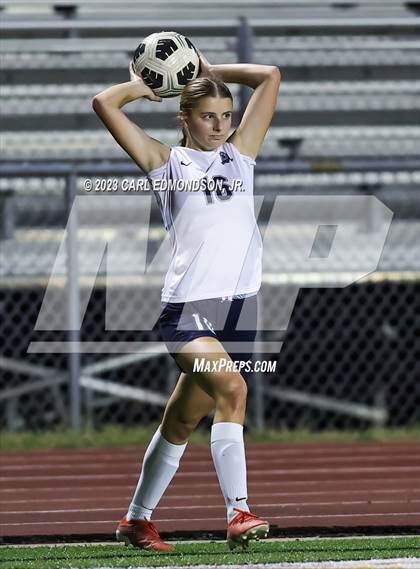 Thumbnail 2 in Franklin County @ Blackman photogallery.