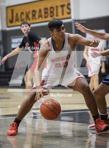 Thumbnail 3 in North Hopkins vs. Midway (Jackrabbit Jam 2025) photogallery.