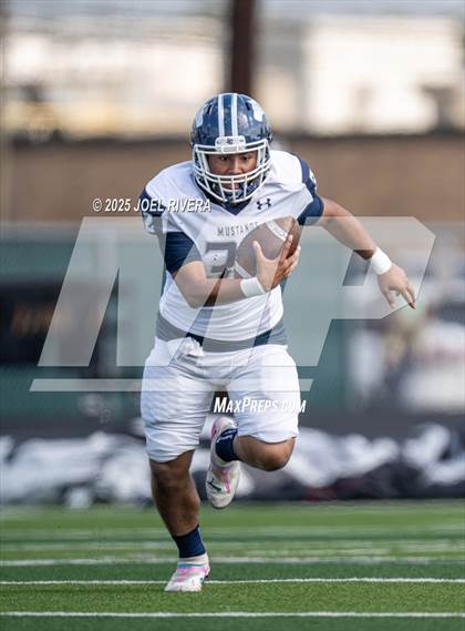 Thumbnail 3 in Lamar Consolidated @ Randle photogallery.