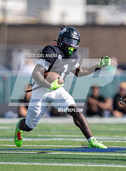 Thumbnail 1 in Lamar Consolidated @ Randle photogallery.