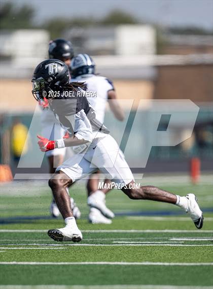 Thumbnail 3 in Lamar Consolidated @ Randle photogallery.