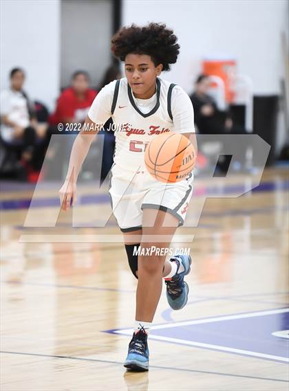 Thumbnail 1 in Agua Fria vs. Florence (Coyotes Basketball Invitational) photogallery.
