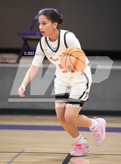 Thumbnail 1 in Agua Fria vs. Florence (Coyotes Basketball Invitational) photogallery.