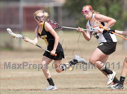 Thumbnail 2 in St. Agnes Academy v Hockaday (D2 TGHSLL State Final) photogallery.