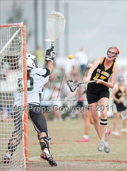 Thumbnail 3 in St. Agnes Academy v Hockaday (D2 TGHSLL State Final) photogallery.