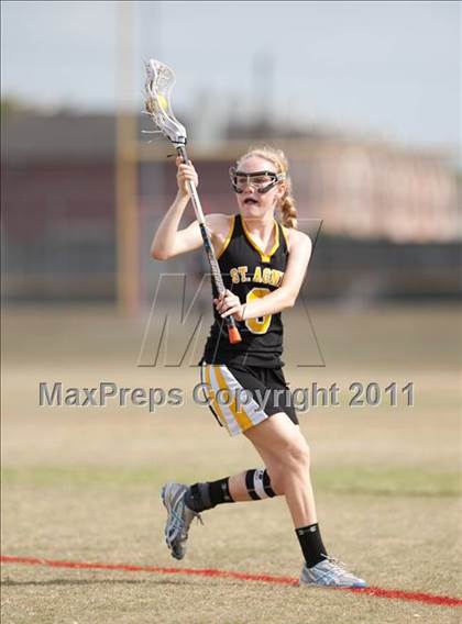 Thumbnail 1 in St. Agnes Academy v Hockaday (D2 TGHSLL State Final) photogallery.
