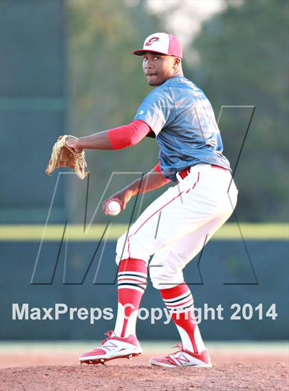 Thumbnail 2 in Clovis vs. Coral Springs Christian (National High School Invitational) photogallery.