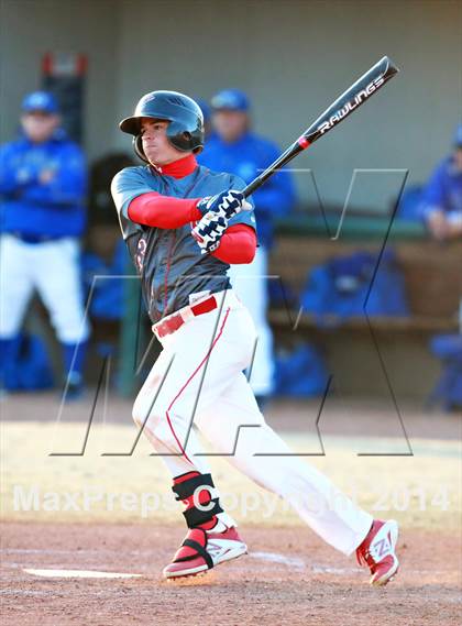 Thumbnail 2 in Clovis vs. Coral Springs Christian (National High School Invitational) photogallery.