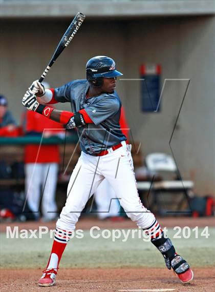 Thumbnail 2 in Clovis vs. Coral Springs Christian (National High School Invitational) photogallery.