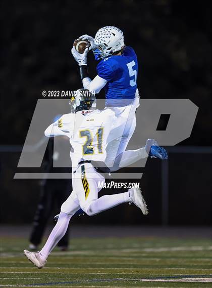 Thumbnail 1 in Liberty North @ Rockhurst (MSHSAA Class 6 Semifinal) photogallery.