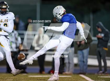 Thumbnail 3 in Liberty North @ Rockhurst (MSHSAA Class 6 Semifinal) photogallery.
