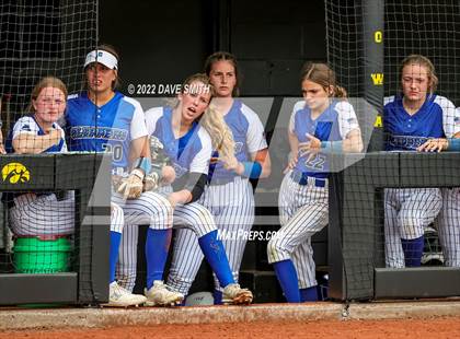 Thumbnail 2 in Clear Creek-Amana vs Prairie (Varsity Classic) photogallery.