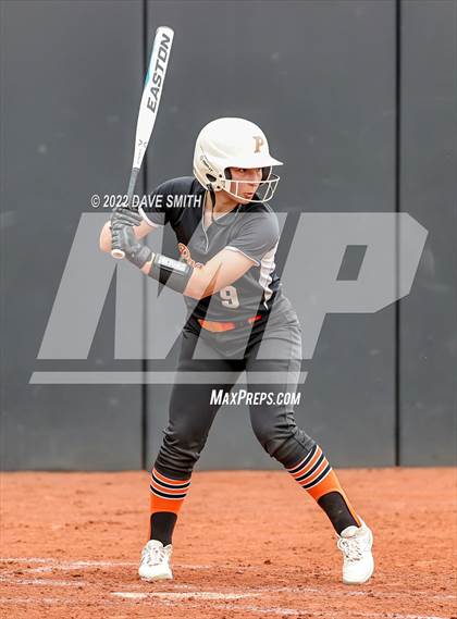 Thumbnail 1 in Clear Creek-Amana vs Prairie (Varsity Classic) photogallery.
