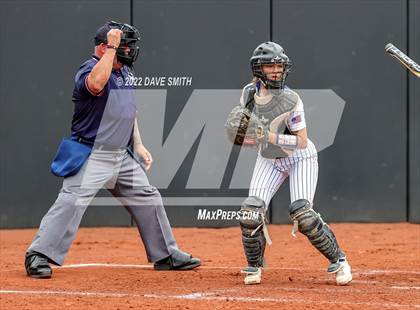 Thumbnail 3 in Clear Creek-Amana vs Prairie (Varsity Classic) photogallery.