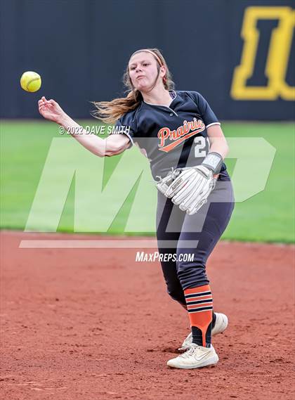Thumbnail 3 in Clear Creek-Amana vs Prairie (Varsity Classic) photogallery.