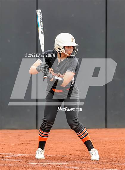 Thumbnail 3 in Clear Creek-Amana vs Prairie (Varsity Classic) photogallery.