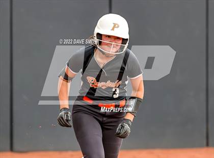 Thumbnail 3 in Clear Creek-Amana vs Prairie (Varsity Classic) photogallery.