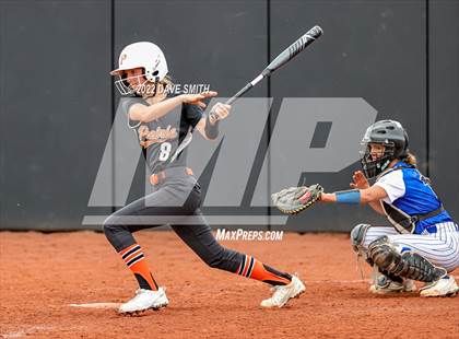 Thumbnail 3 in Clear Creek-Amana vs Prairie (Varsity Classic) photogallery.