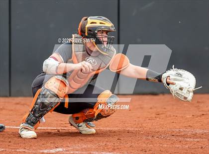 Thumbnail 3 in Clear Creek-Amana vs Prairie (Varsity Classic) photogallery.