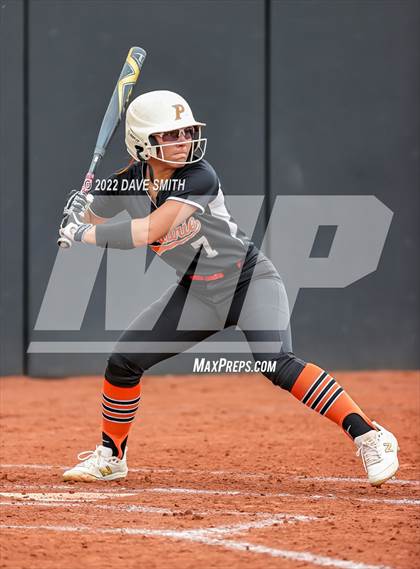 Thumbnail 1 in Clear Creek-Amana vs Prairie (Varsity Classic) photogallery.