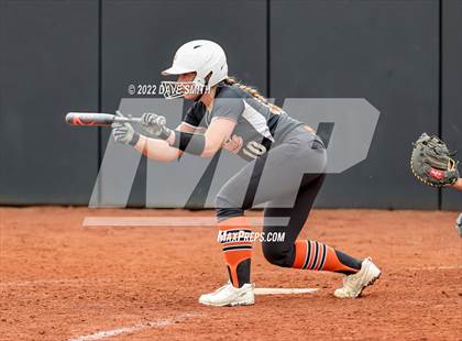 Thumbnail 3 in Clear Creek-Amana vs Prairie (Varsity Classic) photogallery.