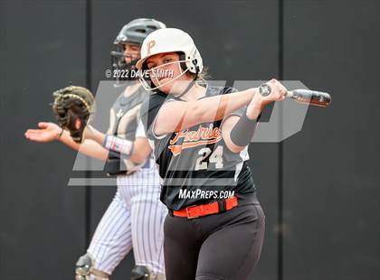 Thumbnail 3 in Clear Creek-Amana vs Prairie (Varsity Classic) photogallery.