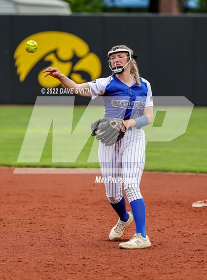 Thumbnail 1 in Clear Creek-Amana vs Prairie (Varsity Classic) photogallery.