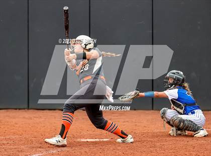 Thumbnail 3 in Clear Creek-Amana vs Prairie (Varsity Classic) photogallery.
